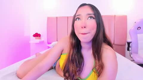 emily_walker4 online show from March 14, 2026, 5:13 am