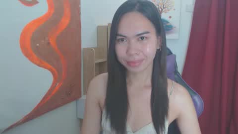 emily_xo143 online show from May 23, 2026, 1:55 am