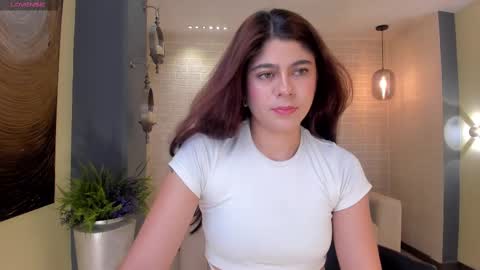 Emily Armstrong online show from December 10, 2024, 12:05 pm