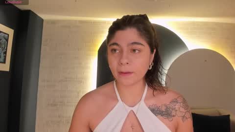 Emily Armstrong online show from February 23, 2025, 11:14 pm