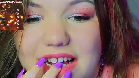 Snapshot of emilyart_ chatting on December 20, 2024, 11:05 pm artist Emily online show from December 20, 2024, 11:05 pm