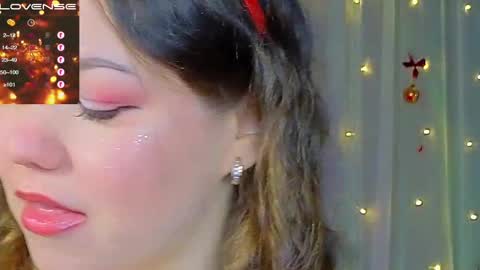 Snapshot of emilyart_ chatting on January 1, 2025, 8:15 pm artist Emily online show from January 1, 2025, 8:15 pm