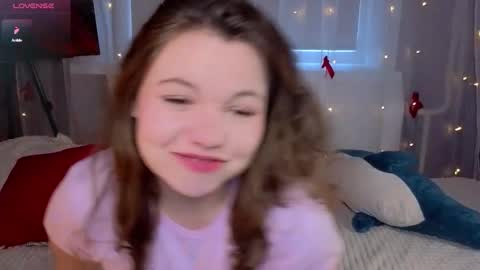 artist Emily online show from March 3, 2026, 4:18 am