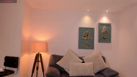 Emily Carter online show from February 2, 2026, 11:20 am