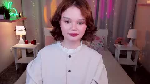 Emilyhaves online show from June 18, 2026, 9:25 am
