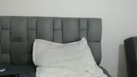 emily online show from February 6, 2025, 4:58 pm