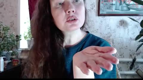 EmilyDoth online show from March 18, 2026, 6:05 am