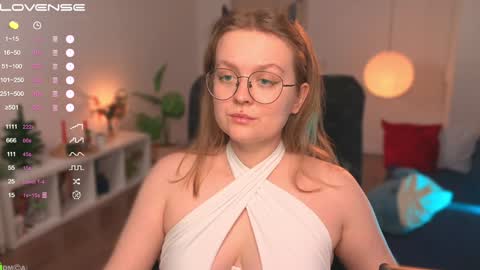 Snapshot of emilyforelsket chatting on January 22, 2025, 12:38 pm Emily  online show from January 22, 2025, 12:38 pm