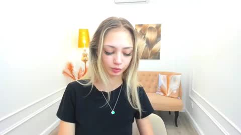 Emily online show from July 5, 2026, 7:54 pm