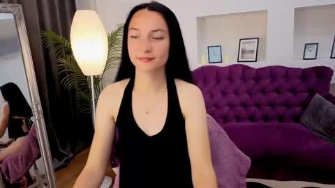 Snapshot of emilygreyy__ chatting on June 7, 2026, 6:33 pm emilygreyy__ online show from June 7, 2026, 6:33 pm
