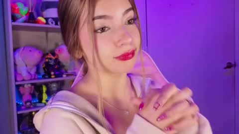 VALEEEN online show from February 3, 2026, 4:12 pm