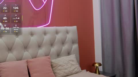 emilymagnificent online show from August 2, 2026, 1:48 am