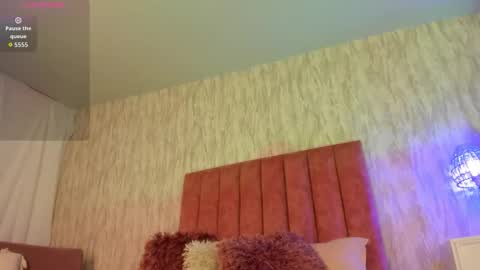 Snapshot of emilyparker__ chatting on September 16, 2025, 7:04 pm My IG - EmilyParker   online show from September 16, 2025, 7:04 pm