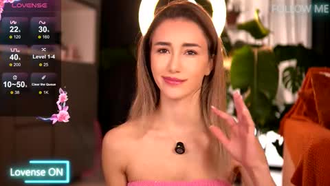 Emily online show from November 4, 2025, 6:12 am