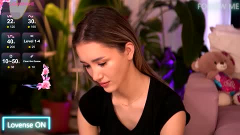 Emily online show from December 4, 2025, 6:23 am