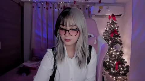 EMILY online show from December 28, 2024, 6:17 am
