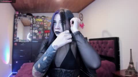  Emily Support me to have 100 likes plx online show from December 23, 2024, 1:51 am