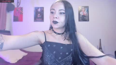  Emily Support me to have 100 likes plx online show from February 2, 2025, 9:56 pm