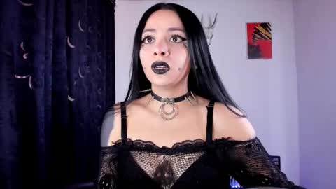 Snapshot of emilyrymer chatting on June 11, 2026, 6:28 pm Emily Support me to have 100 likes plx online show from June 11, 2026, 6:28 pm