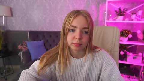 Snapshot of emilysunshines chatting on October 15, 2025, 6:35 am  MY NAME IS Emily WELCOME EVERYONE I WILL BE HAPPY TO GIVE YOU WHAT YOU HAVE DREAMED OF FOR SO LONG online show from October 15, 2025, 6:35 am