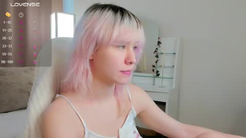 Snapshot of emilytrase chatting on June 21, 2026, 1:08 am Betty online show from June 21, 2026, 1:08 am