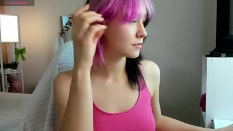 Snapshot of emilytrase chatting on July 11, 2026, 1:30 am Betty online show from July 11, 2026, 1:30 am