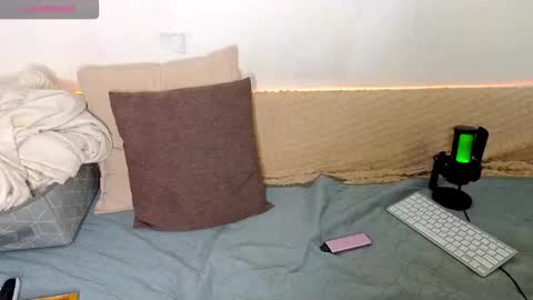 Emily wish-list  online show from February 12, 2026, 3:12 am