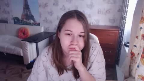 Snapshot of emilyway chatting on February 18, 2025, 12:39 pm emilyway online show from February 18, 2025, 12:39 pm