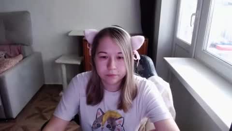 Snapshot of emilyway chatting on June 10, 2026, 9:08 am emilyway online show from June 10, 2026, 9:08 am