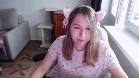 Snapshot of emilyway chatting on July 15, 2026, 10:09 am emilyway online show from July 15, 2026, 10:09 am