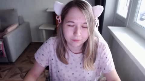 Snapshot of emilyway chatting on July 17, 2026, 11:39 am emilyway online show from July 17, 2026, 11:39 am