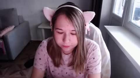 Snapshot of emilyway chatting on July 19, 2026, 10:52 am emilyway online show from July 19, 2026, 10:52 am