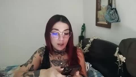 Snapshot of emilywhitee_ chatting on June 2, 2026, 2:57 am Valentina independent model online show from June 2, 2026, 2:57 am