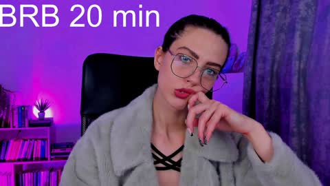Snapshot of emilywiled chatting on December 25, 2024, 11:22 am Emily online show from December 25, 2024, 11:22 am