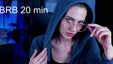 Snapshot of emilywiled chatting on January 19, 2025, 11:34 am Emily online show from January 19, 2025, 11:34 am