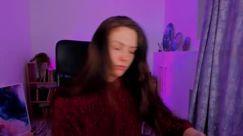 Snapshot of emilywiled chatting on February 27, 2025, 8:28 am Emily online show from February 27, 2025, 8:28 am