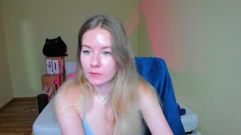 Emily online show from February 11, 2025, 9:09 am