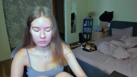 Emily online show from October 8, 2025, 7:28 am