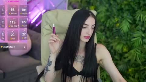 emilyymoon online show from June 22, 2026, 8:28 pm