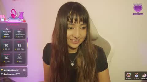 Snapshot of emitaa17228 chatting on September 15, 2025, 7:25 pm emma online show from September 15, 2025, 7:25 pm