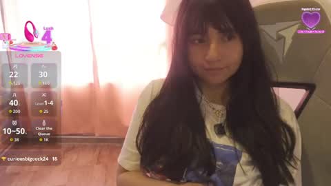 Snapshot of emitaa17228 chatting on July 6, 2026, 7:05 pm emma online show from July 6, 2026, 7:05 pm