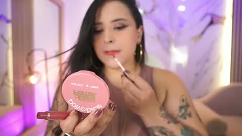 emma__walkerr_ online show from May 12, 2026, 7:11 pm