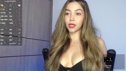 Snapshot of emma_aaa chatting on December 20, 2024, 7:44 am Rocio online show from December 20, 2024, 7:44 am