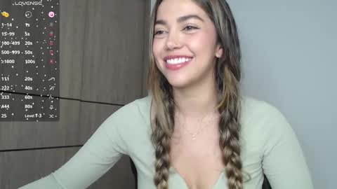 Snapshot of emma_aaa chatting on March 1, 2025, 9:18 am Rocio online show from March 1, 2025, 9:18 am