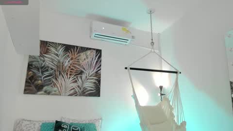 Alice online show from March 12, 2025, 6:22 pm