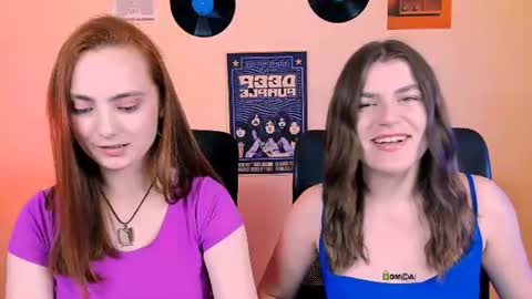 Snapshot of emma_dark_ chatting on June 24, 2026, 8:46 am emma_dark_ online show from June 24, 2026, 8:46 am