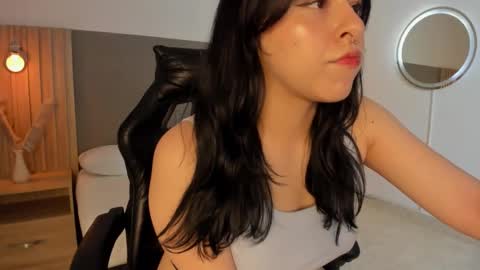 E M M A online show from March 24, 2026, 9:53 pm