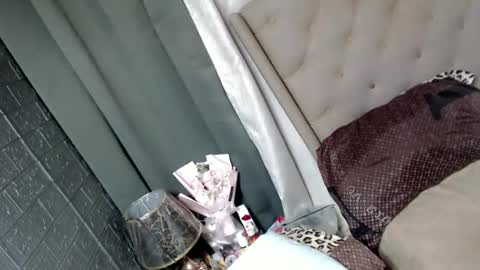 Snapshot of emma_glow69 chatting on March 3, 2026, 1:12 am emma_glow69 online show from March 3, 2026, 1:12 am