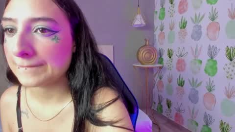 E M M A online show from March 18, 2026, 2:26 am