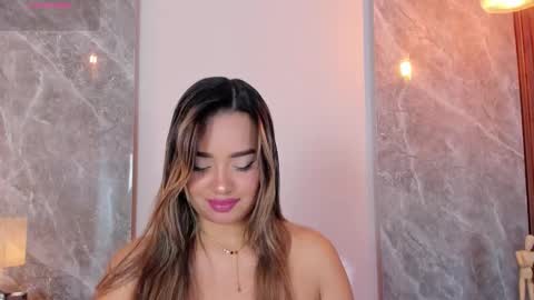 Snapshot of emma_hunter_ chatting on September 15, 2025, 3:28 am Emma online show from September 15, 2025, 3:28 am